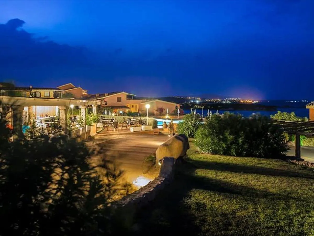 Cosy Holiday Home In Marinella With Shared Pool 0*, Marinella (Sardinia)