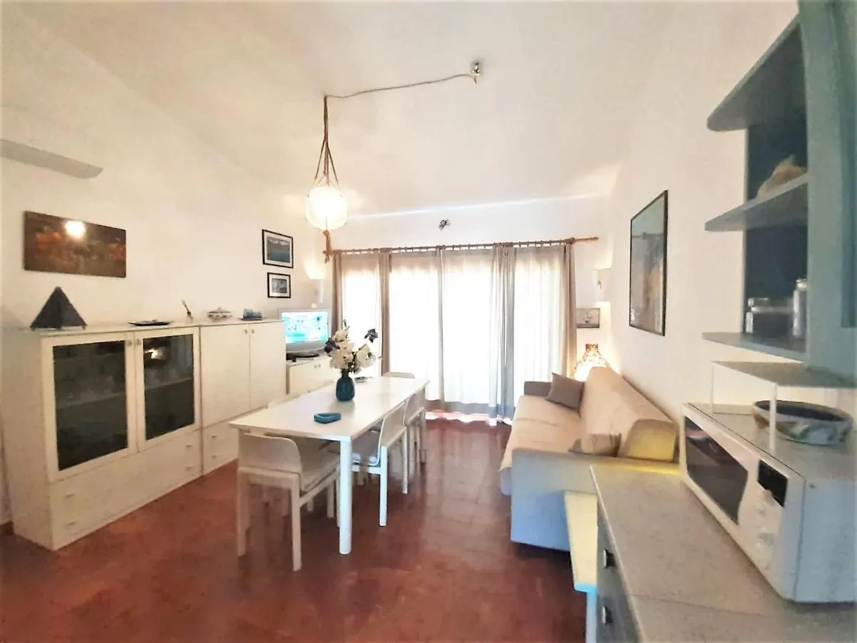Cosy Holiday Home In Marinella With Shared Pool 0*, Marinella (Sardinia)