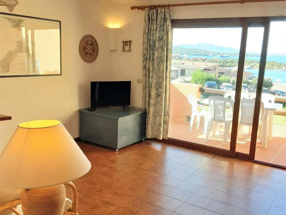 Cosy Holiday Home In Marinella With Shared Pool Italy